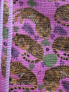 Gulabi Bagh Tote Detail 3